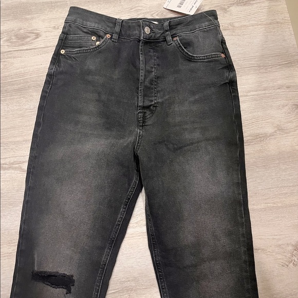 NWT Free People Black Button Up Distressed High Waisted Ripped Jeans - Picture 3 of 5